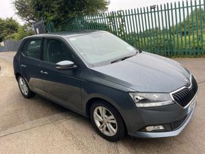 Skoda Fabia Ambition 1.0 MPI 60hp 5DR - Image 3