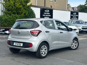 Hyundai i10 2017 1.0 petrol - Image 4