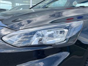 Ford Focus St-line Edition MHE - Image 3