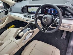 Mercedes-Benz GLE-Class Gle350de 4matic AMG Line - Image 2