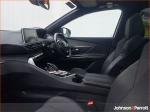 Peugeot 3008 1.2 Petrol Auto  GT Line / TOP Spec - Image 3
