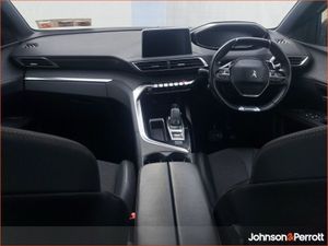 Peugeot 3008 1.2 Petrol Auto  GT Line / TOP Spec - Image 4