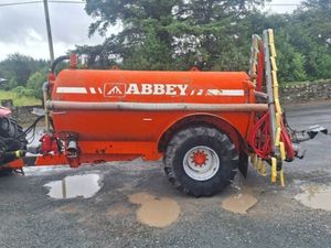 2015 Abbey 2250 Gal Tanker + Mastek 7.5m Dribble - Image 2