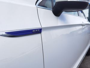 VOLKSWAGEN PASSAT 1.4 GTE DSG AUTOMATIC - Image 2
