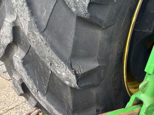 710/70x38 & 600X65X28 Trelleborg - Image 3