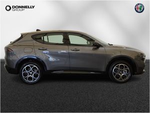Alfa Romeo Tonale Hatchback Sprint - Image 4