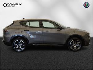 Alfa Romeo Tonale Hatchback Sprint - Image 3