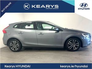 Volvo V40 D2 Momentum Edition - Image 2
