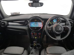 MINI HATCH Electric Level 2 - Image 4