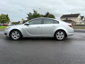 ABSOLUTELY IMMACULATE (162) INSIGNIA - Image 4