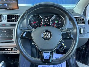 Volkswagen Polo LOUNGE EDITION 1.2 TSI // 15" ALLO - Image 4