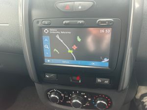 162 DICIA DUSTER PRESTIGE 110BHP 1.5 DCI - Image 4