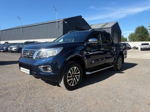 Nissan Navara Tekna - Image 2