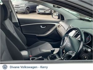 Hyundai i30 1.4l Petrol Deluxe - Image 4