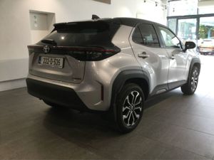 Toyota Yaris Cross Luna Sport Very Low KMS - Image 2