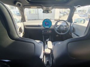 MINI HATCH Cooper SE - Image 4
