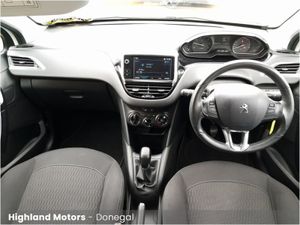 Peugeot 208 1.2 Puretech 68bhp Active - Image 2