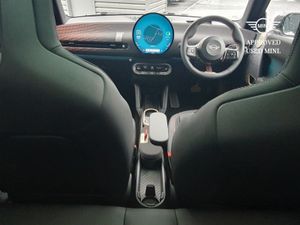 MINI HATCH Cooper E - Image 4