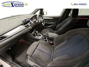 BMW 2 Series 2.0d M Sport Automatic  Reversing Ca - Image 4