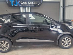 15 HYUNDAI i10 - Image 4