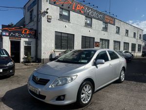 Toyota Corolla 2010 - Image 2