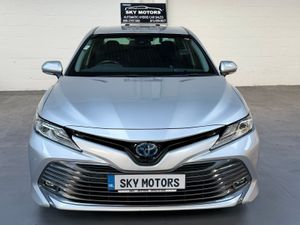 2019 TOYOTA CAMRY2.5 Hybrid automatic Saloon G - Image 2