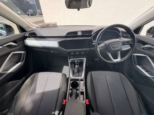 Audi Q3 35 TDI 150HP S Tronic SE - Image 3