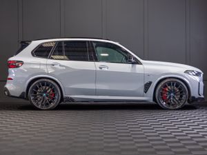 2025 BMW X5 X-Drive 50e M-Sport - Image 2