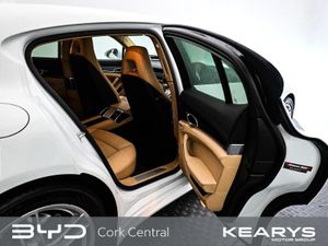 Porsche Panamera 3.6 Petrol Auto - Image 4