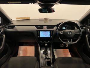 LOVELY SKODA OCTAVIA VRS 2.0TDI 184BHP DSG 2019 - Image 4
