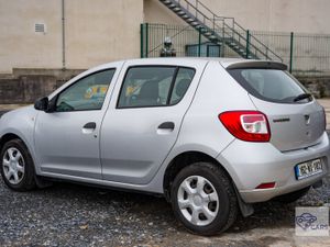 Dacia Sandero - Image 4