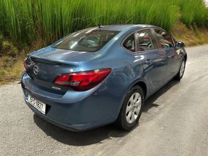 Opel Astra 1.6 CDTI 110PS SC - Image 2