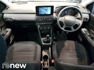 Dacia Sandero Expression TCe 90 5Sp Gsr2 - Image 2