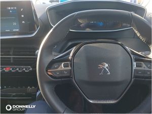 Peugeot 208 Hatchback Allure Premium + - Image 3
