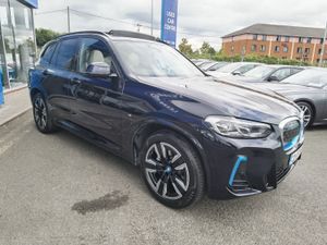 BMW IX3 80KWH M SPORT **SUNROOF + HUGE SPEC!!** - Image 3
