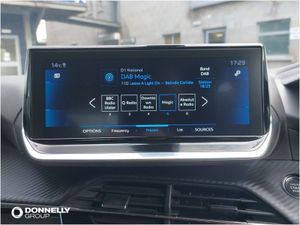 Peugeot 2008 Estate Allure Premium - Image 4