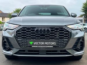 Audi Q3 S-line 45 Tfsi-e S Tronic - Image 3