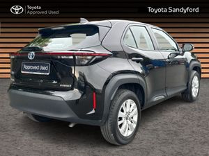 Toyota Yaris Cross LUNA HYBRID AUTOMATIC // REAR C - Image 2