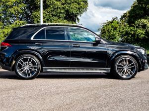 Mercedes-Benz GLE-Class 350de AMG Premium Plus 31 - Image 3