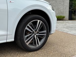 Audi Q5 QUATTRO S LINE 190BHP AUTO - Image 4