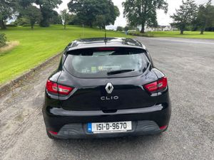 Renault Clio 2015, low milage , cheap insurance - Image 4