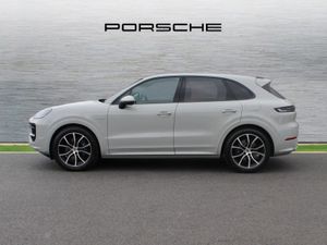 Porsche Cayenne E-hybrid - Image 4
