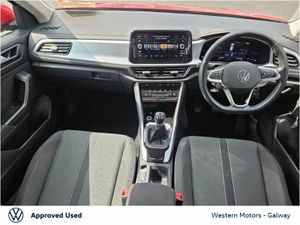 Volkswagen T-Roc Life  Rear Camera  Alloys  App C - Image 2