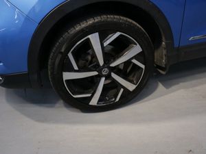 Nissan QASHQAI SV High Spec 1.3l Petrol Automatic - Image 3