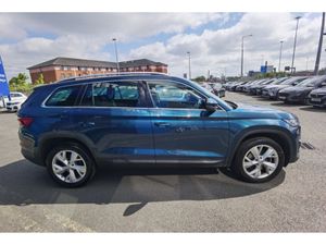 SKODA KODIAQ 2.0TDI STYLE AUTOMATIC **7 SEATER** - Image 4