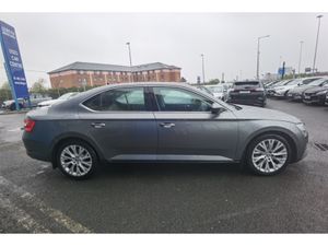 SKODA SUPERB 2.0TDI STYLE DSG AUTOMATIC 150BHP - Image 4