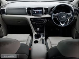 Kia Sportage 1.7 Platinum S - Image 2