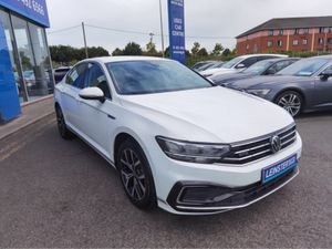 Volkswagen Passat 1.4 GTE DSG AUTOMATIC - FINANCE - Image 4