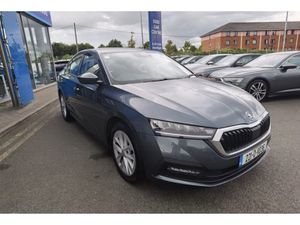 Skoda Octavia 2.0TDI AMBITION DSG AUTOMATIC 115BHP - Image 3