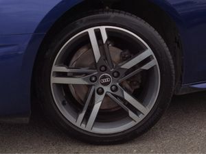 Audi A4 30 TDI SE AUTOMATIC 136BHP - FINANCE AVAIL - Image 2